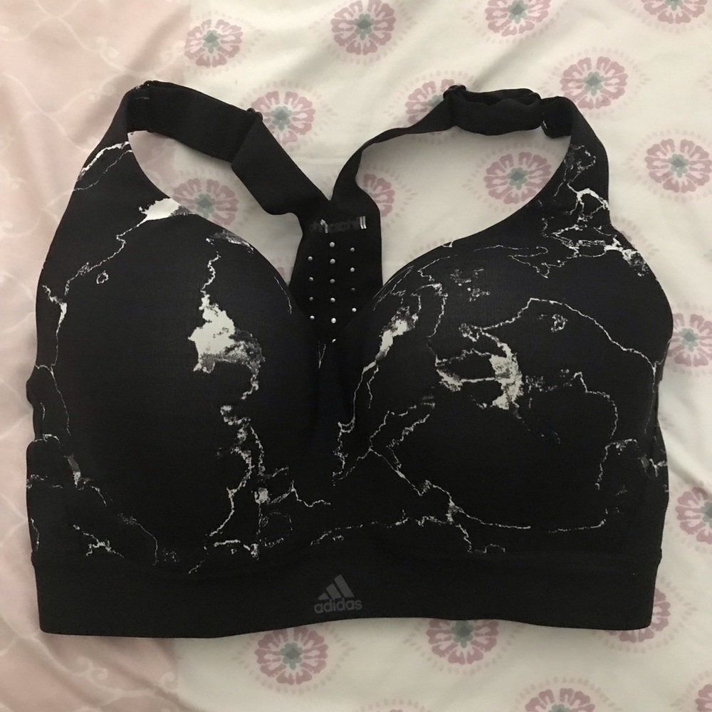 NWOT ADIDAS Sports Bra